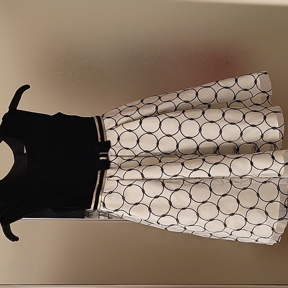 Jona Michelle Black and White Circle Dress
